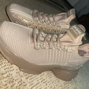 Steve Madden Sneakers